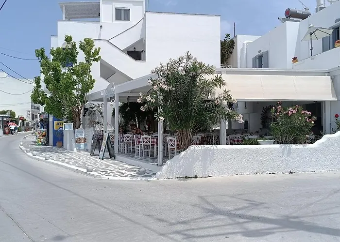 Saint George Family Naxos City